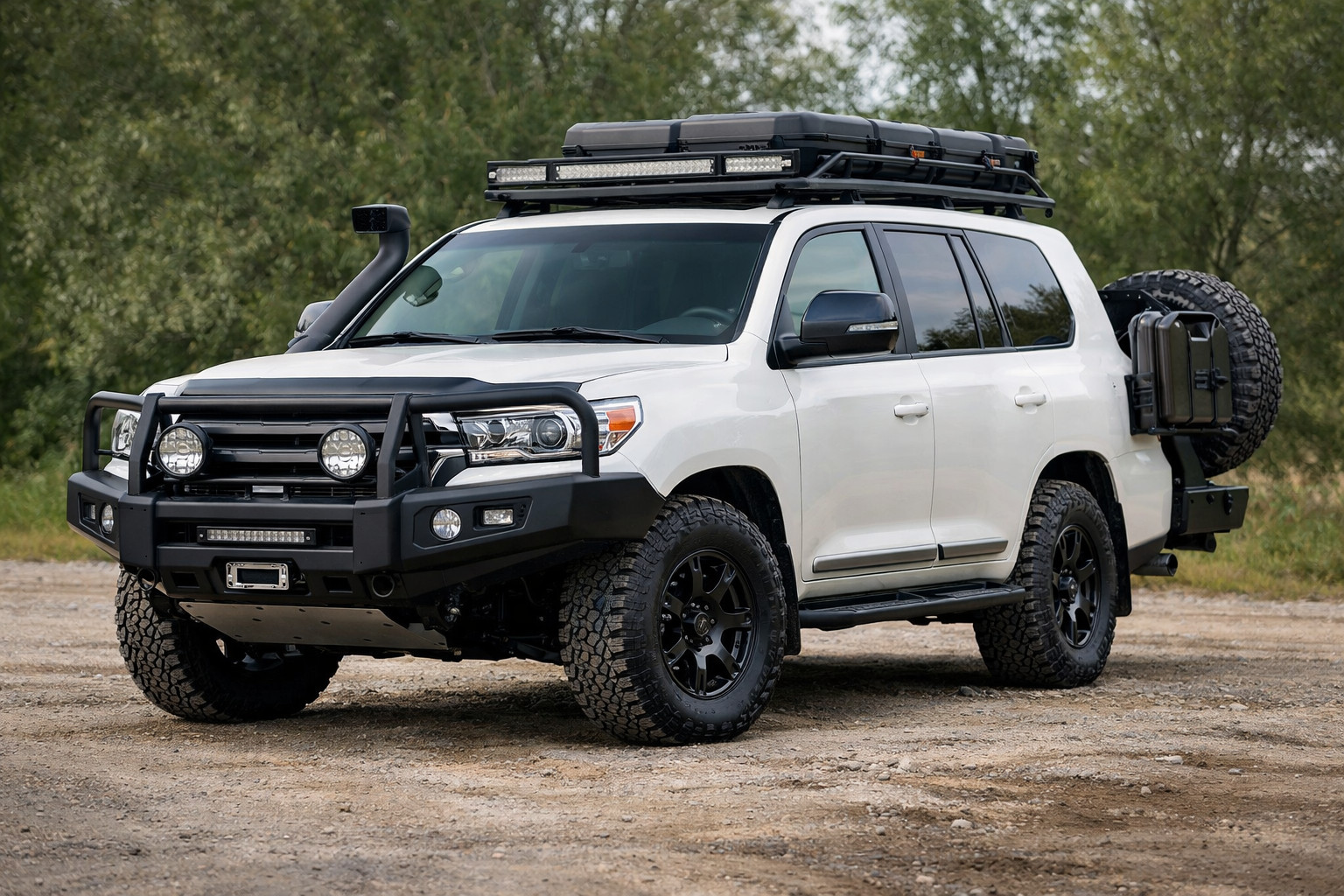 Modifs vraiment utiles sur Toyota Land Cruiser 200 au quotidien