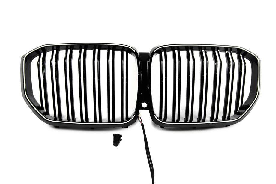 BMW X5 G05 2019–2026 Grilles de calandre BMW type M avec LED (2019-2022, noir brillant) Photo 1