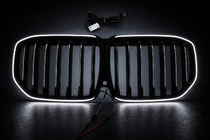 BMW X7 G07 2019- Grilles de calandre type haricots 1 Bar LED (2019-2022, noir brillant) photo 6