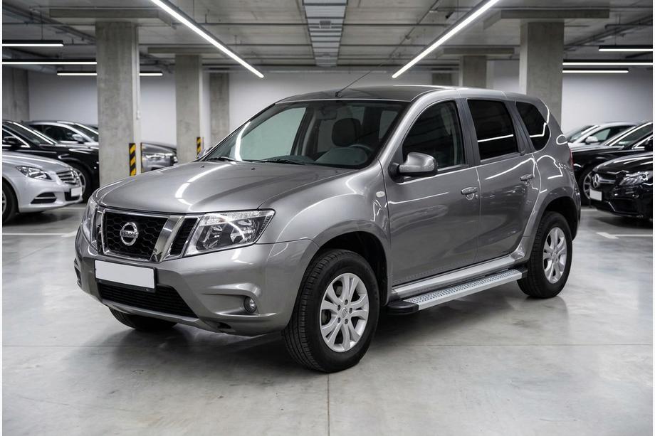 Nissan Terrano 2014- Marchepieds lateraux Maya V2 (2 pcs, Aluminium) Photo 1
