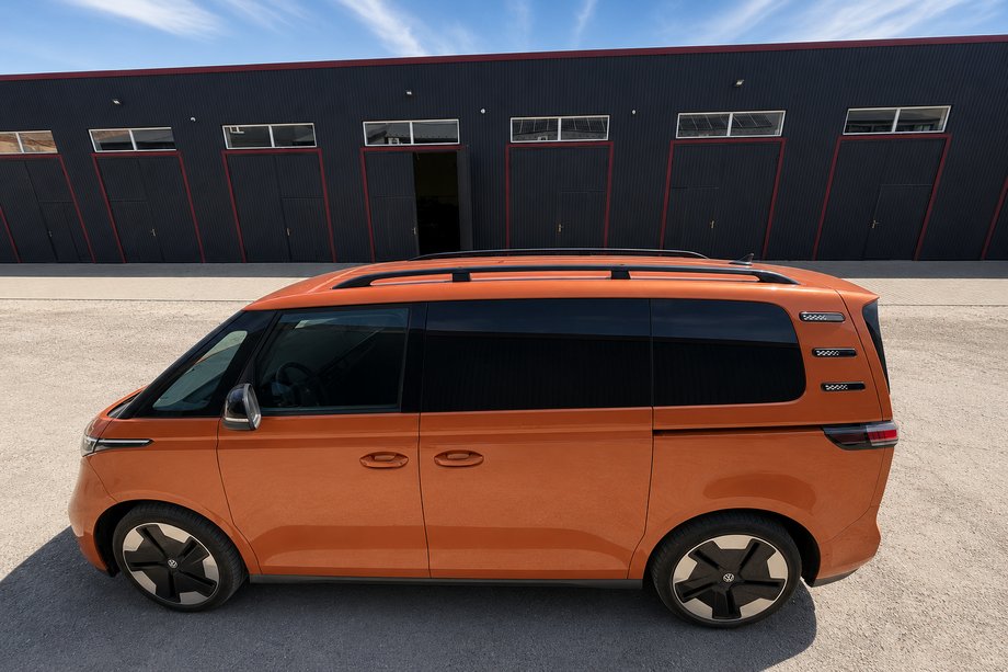 Volkswagen ID BUZZ 2022- Barres de Toit Noires (design turc) Pieds en plastique Image