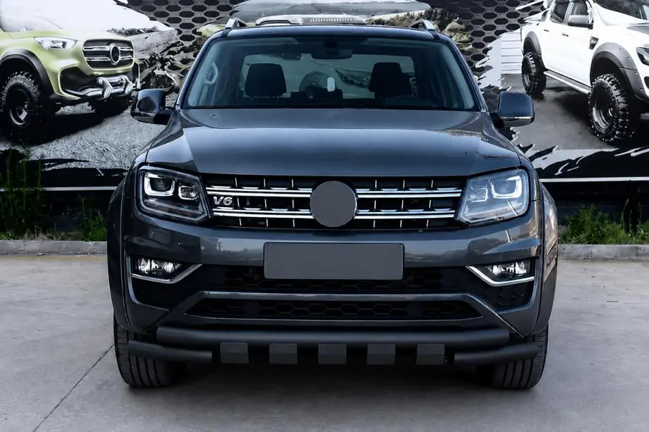 Volkswagen Amarok 2010-2022 Pare-buffle avant F3-08.7 Black (inox) Image
