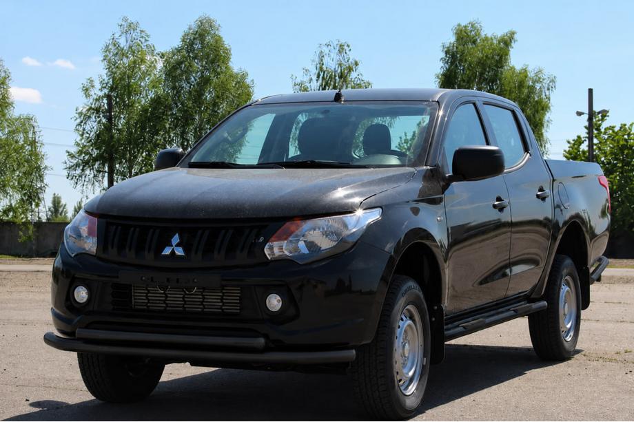 Mitsubishi L200 2015-2024 Pare-buffle avant ST014 Black (inox) Photo 2