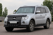 Mitsubishi Pajero Wagon III 1999-2006 Pare-buffle avant ST015 Black (acier inoxydable) photo 1