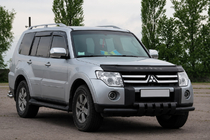Mitsubishi Pajero Wagon III 1999-2006 Pare-buffle avant ST015 Black (acier inoxydable) photo 3