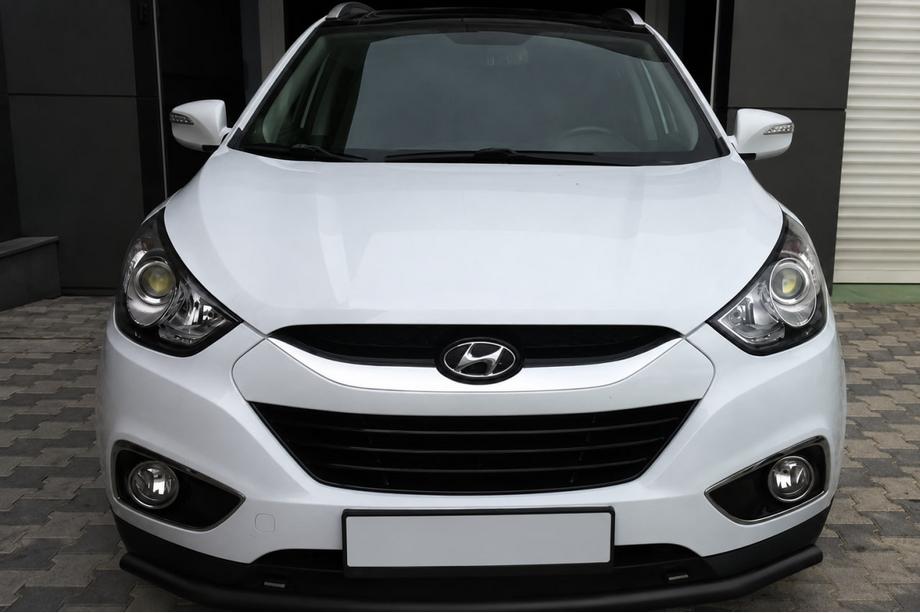 Hyundai IX-35 2010-2015 Barre de protection avant ST008 Black (inox) Image