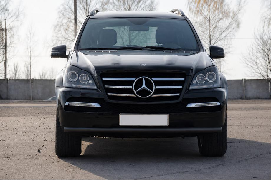 Mercedes GL class X164 2006-2012 Protection avant ST008 Black (inox) Photo 1