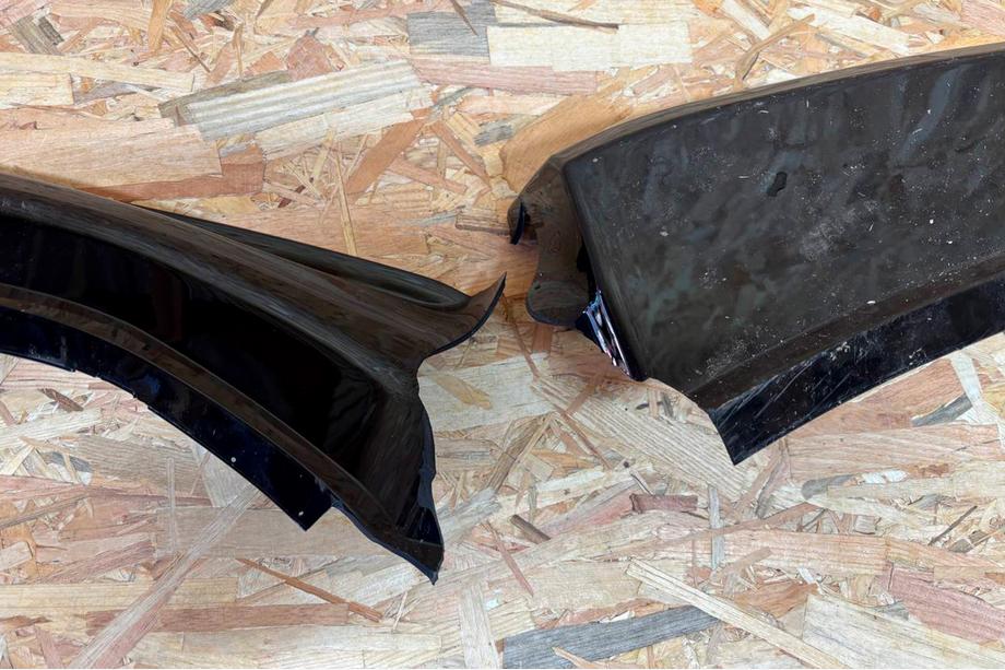 Lexus LX570/450d 2008-2022 Déstockage lip spoiler de pare-chocs avant 2012-2016 (F-Sport, à peindre) Photo 3