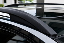 Toyota Corolla Cross 2020- Rails de toit OEM noirs (aluminium) photo 1