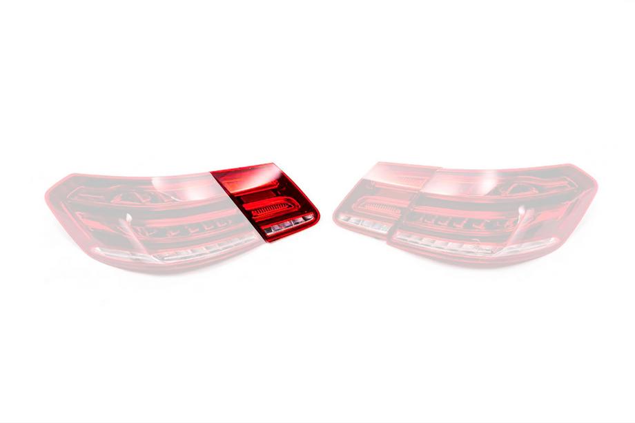 Mercedes E-class W212 2009-2016 Feu arrière gauche (sur couvercle de coffre, restylage) Photo 1