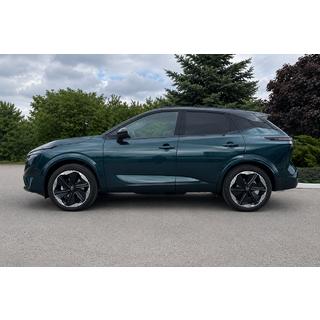 Barres longitudinales de toit intégrées noires OEM (Aluminium, montage par collage) Nissan Qashqai 2021-
