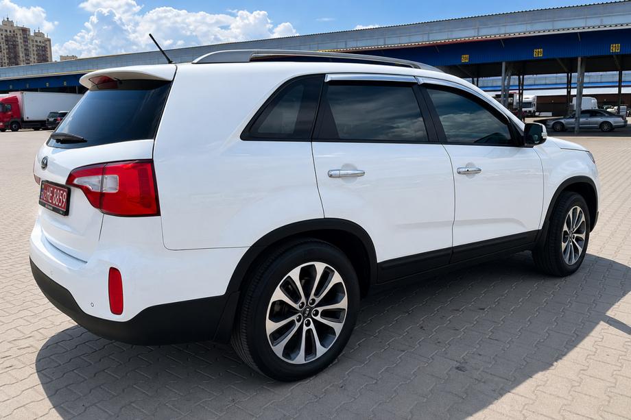 Kia Sorento II XM 2009-2014 Barres longitudinales de toit OEM grises (Aluminium, montage par collage) Photo 2