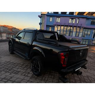 Rails de toit OEM gris (plastique ABS, montage par collage) Nissan Navara/NP300 2016- photo 2