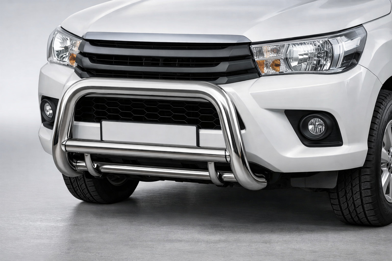 Protection avant en ville : utile ou juste de l’inox pour le style ?