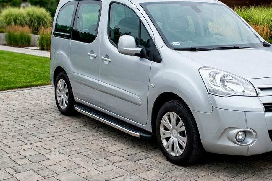 Peugeot Partner Tepee 2008-2018 Marchepieds Latéraux BlackLine (2 pcs, Aluminium) Image