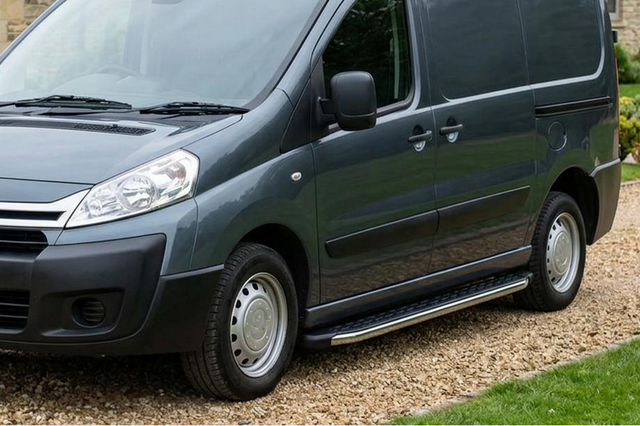 Citroen Jumpy 2007–2017 Marchepieds Latéraux BlackLine (2 pcs, Aluminium) Empattement Court Image
