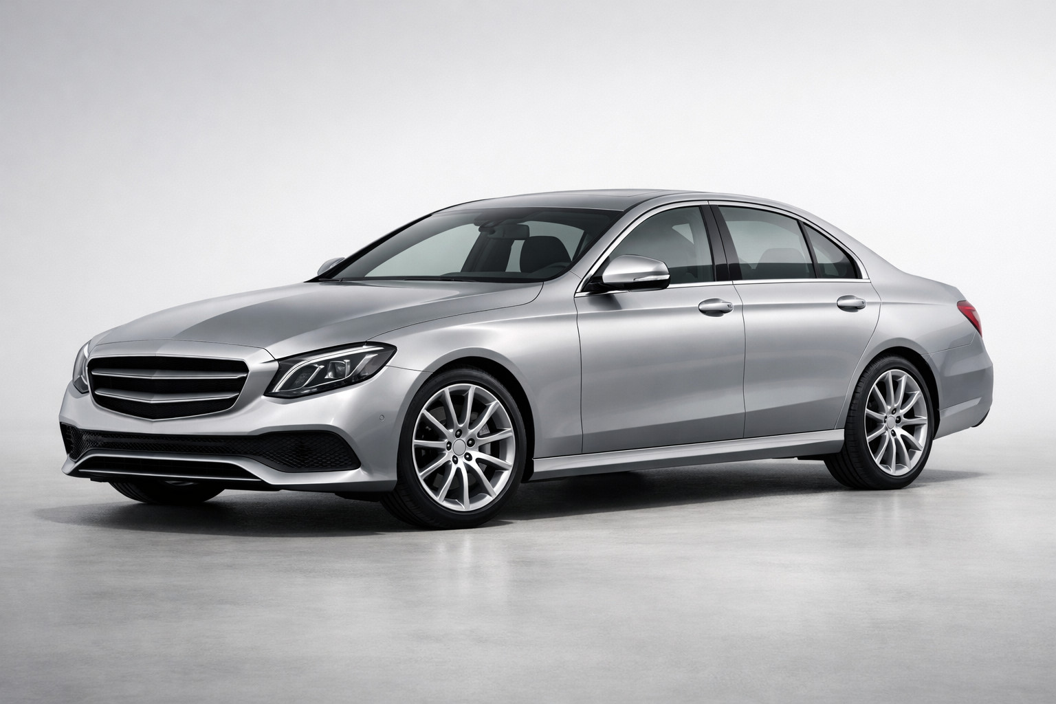 Mercedes-Benz E-Class (W213) à l’essai : berline business 5e génération, sans chichis
