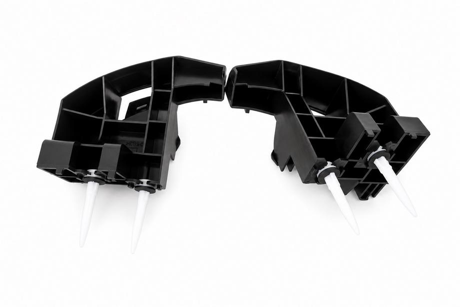 Toyota Land Cruiser 200 2007-2021 Supports de fixation du pare-chocs arrière sous les feux arrière (2 pcs) Photo 3