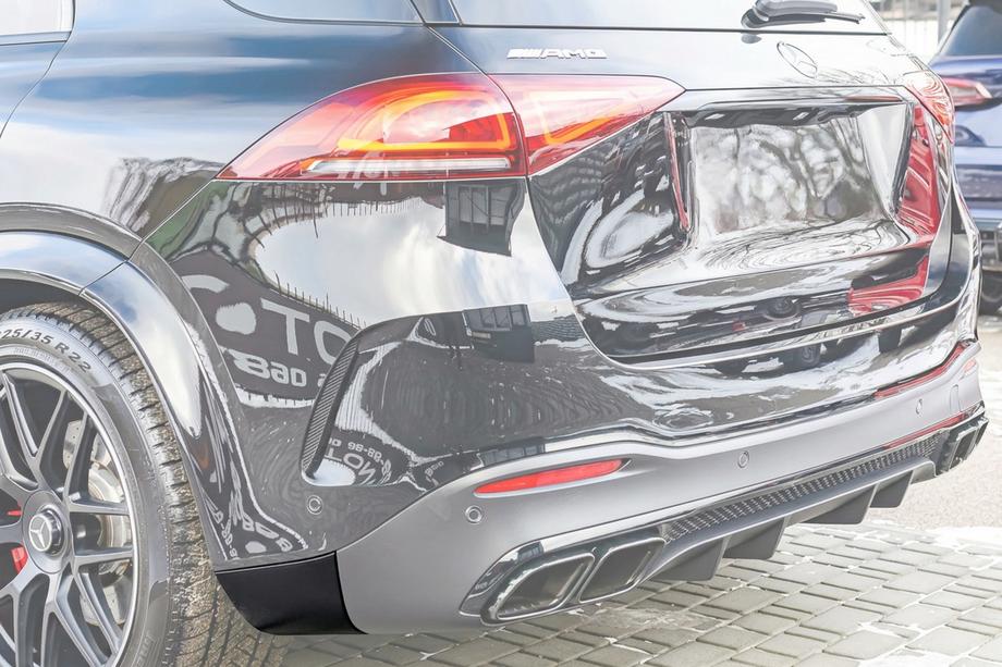 Mercedes GLE W167 2018- Embouts de diffuseur (2 pcs) Image