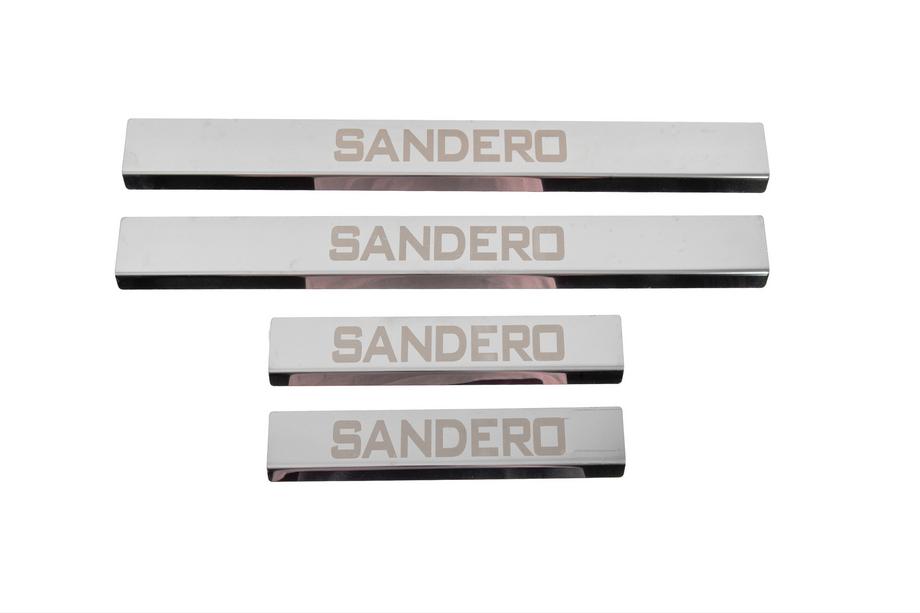 Dacia Sandero 2013-2020 Seuils de porte Carmos V3 (4 pcs, Inox) Image
