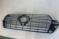 Toyota Land Cruiser 200 2007-2021 Déstockage Calandre 2016-2021 (design 2019) Avec caméra photo 3