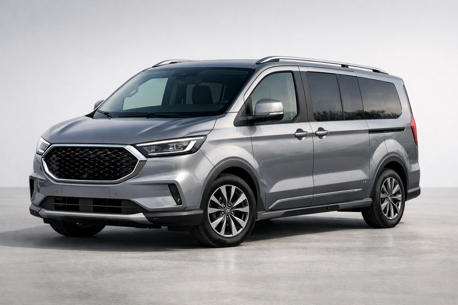 Essai du Ford Tourneo Custom 2024 : minivan moderne pour pros et familles