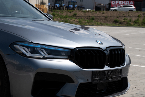 D’une BMW G30 standard à une M5 Competition 2021 : ce qui a été installé Photo 22