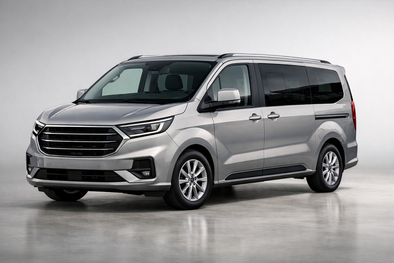 Essai du Ford Tourneo Custom 2024 : van moderne pour business et famille
