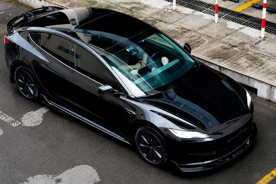Tesla Model 3 2017- Kit carrosserie Turbo Aerokit (pour 2024+) Image