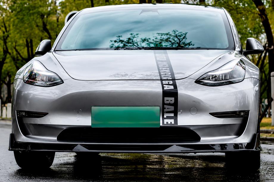 Tesla Model 3 2017- Lame de pare-chocs avant Lip Turbo (pour 2017–2023) Image