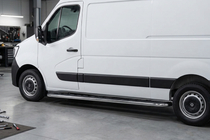 Nissan NV400 2010-2024 Marchepieds Latéraux Maydos V1 (2 pcs. Aluminium) photo 1