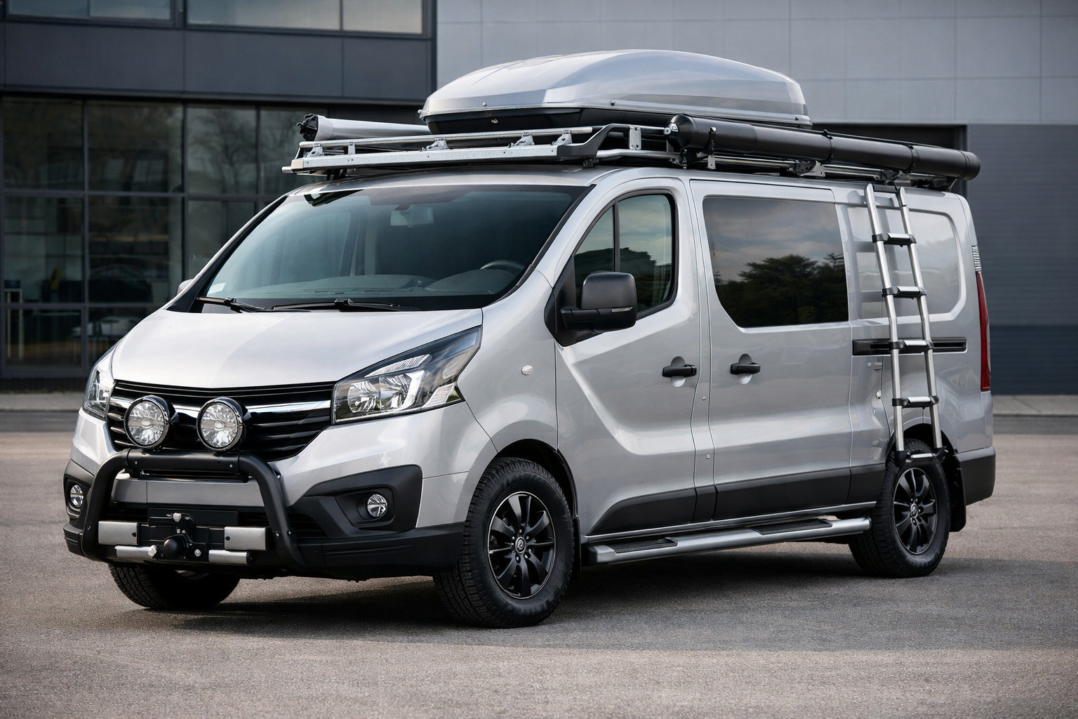 Pack de modifications Opel Vivaro pour interurbain et livraison
