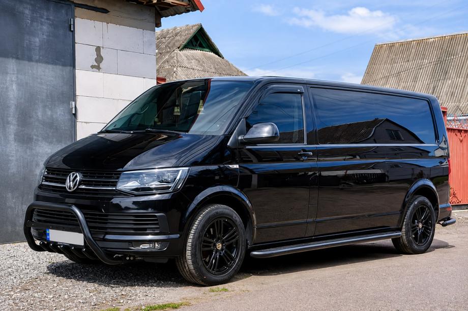 Volkswagen T5 2010-2015 Marchepieds lateraux Premium Black (2 pcs, acier inoxydable) Image