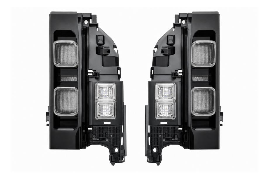Land Rover Defender 2019- Feu arrière fumé Image