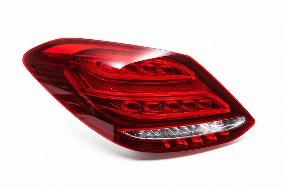 Mercedes C-class W205 2014-2021 DESTOCKAGE ! Feu arrière gauche 2014-2018 (1 pièce) Photo 2