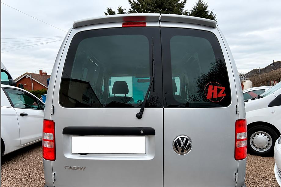Volkswagen Caddy 2004-2010 Becquet (2 portes, noir brillant) Image