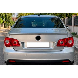 Aileron DPT (Noir Brillant) Volkswagen Jetta 2006-2011 photo 1