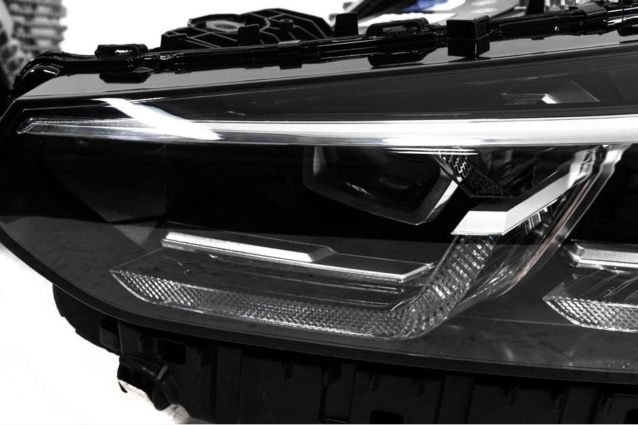 BMW X3 G01 2018- Phares avant OEM LCI (pour véhicules rétrofités 2022–2024) Photo 7