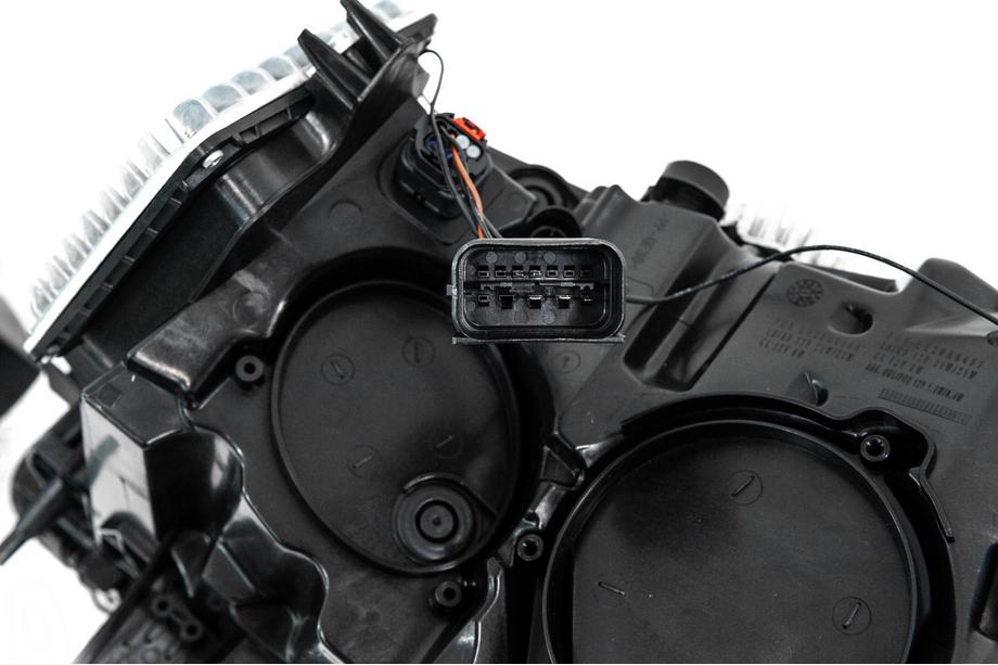 BMW X3 G01 2018- Phares avant OEM LCI (pour véhicules rétrofités 2022–2024) Photo 10