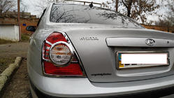 Hyundai Elantra (XD) 2000-2011 Couvre-feux Arriere Chromes (2 pcs, plastique) photo 4
