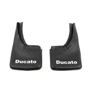 Bavettes Premium sur mesure avec découpes (2 pcs) photo 2