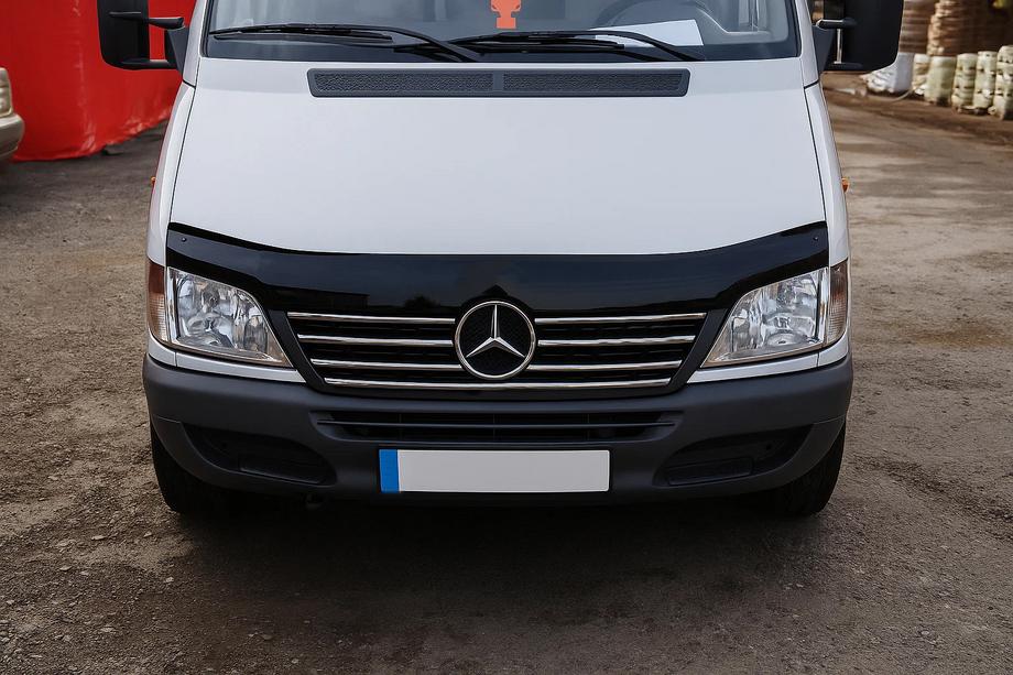 Mercedes Sprinter W901/902/903/904/905 1995–2006 Entourages chromés pour cadre de calandre (2000-2002, 7 pièces, inox) Image