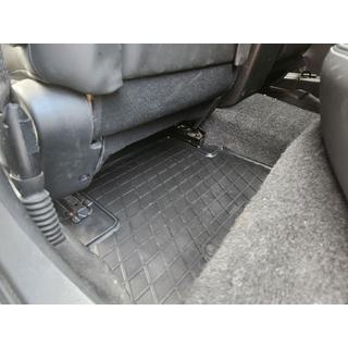 Tapis en caoutchouc (4 pcs, Stingray Premium) Nissan Qashqai 2007-2010 photo 4