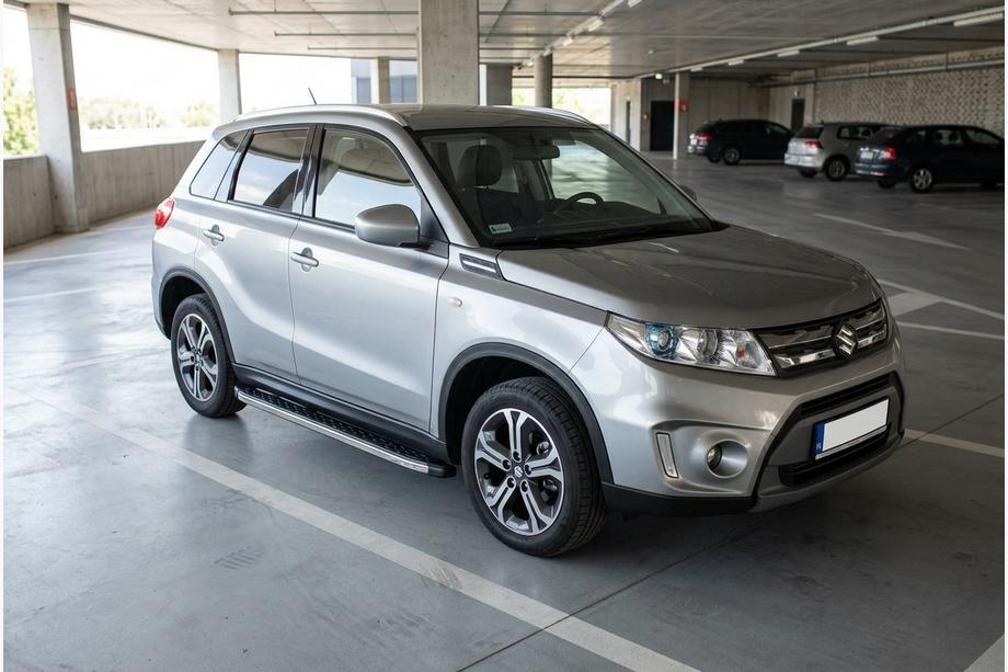 Suzuki Vitara 2015- Marchepieds Latéraux BlackLine (2 pcs, Aluminium) Image