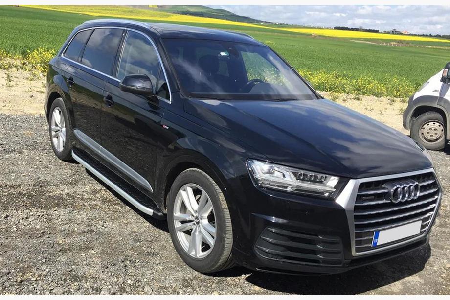 Audi Q7 2015–2026 Marchepieds Latéraux Fullmond (2 pcs, Aluminium) Image