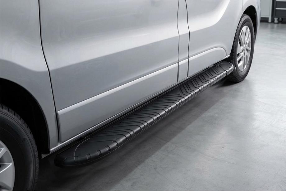 Renault Trafic 2015- Marchepieds Latéraux Bosphorus Black (2 pcs, Aluminium) Image