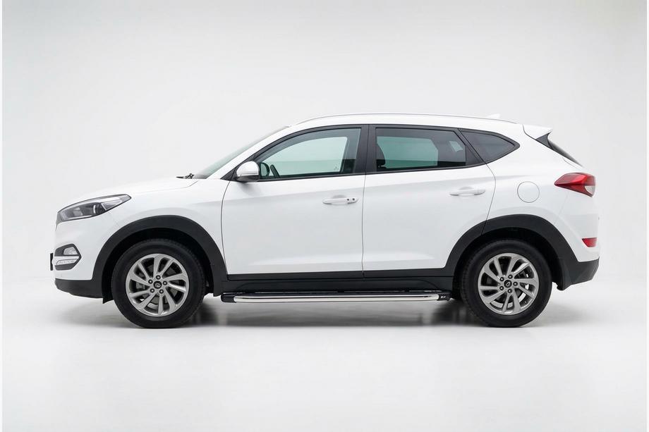 Hyundai Tucson TL 2016-2021 Marchepieds Latéraux BlackLine (2 pcs, Aluminium) Image