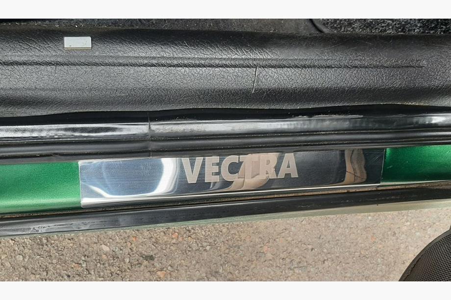 Opel Vectra B 1995-2002 Seuils de porte Carmos (4 pcs, inox) Photo 4