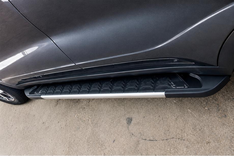 Kia Sportage 2015-2021 Marchepieds Latéraux RedLine V1 (2 pcs, Aluminium) Image