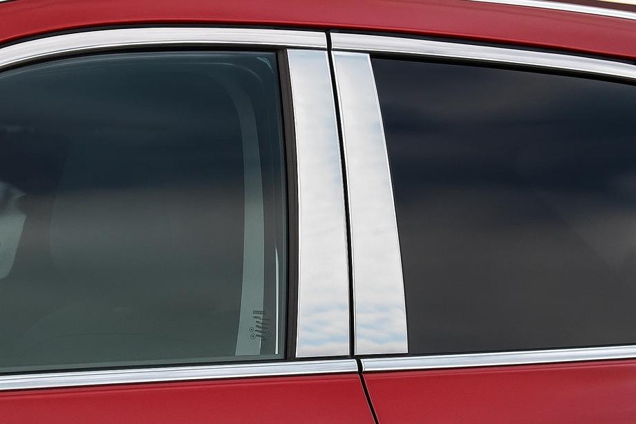 Nissan Qashqai 2014-2021 Couvre Montants de Portes Chromés (4 pcs, Inox) Image